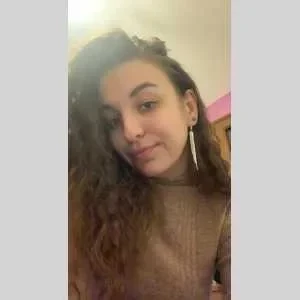 Angelique, babysitter à Brignais