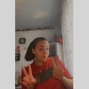 Eva, babysitter à Saint Colomban