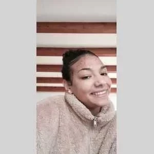 élise , babysitter à Carcassonne