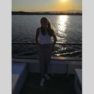 Clara, babysitter à Gensac