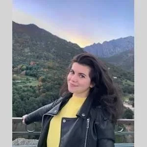 Deborah, babysitter à Ajaccio