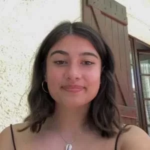 Camille, babysitter à Antony