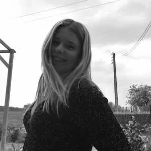 Léa, babysitter à La Fleche