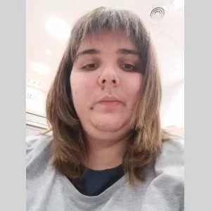 Estelle, babysitter à Eragny