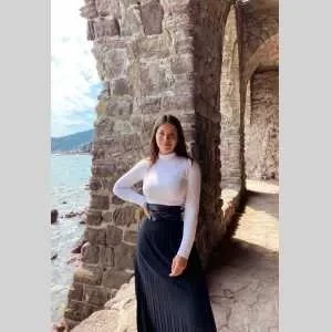 Camille , babysitter à Cannes