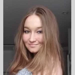 Océane, babysitter à Escoire