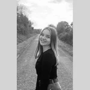 Agathe, babysitter à La Chapelle Launay