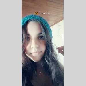 Anaïs , babysitter à Claveyson