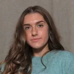 Olivia, babysitter à Dolus d Oleron