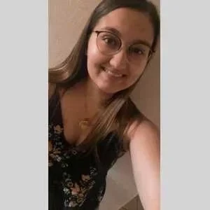 Amélia, babysitter à Saint Affrique