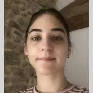 Margaux, babysitter à Issel