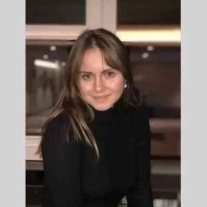 Camylle , babysitter à Roquefort les Pins