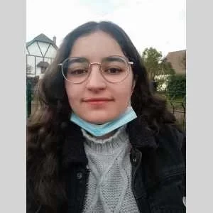 Léa, babysitter à Issy les Moulineaux