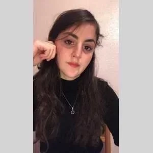 Lytissia, babysitter à Romainville