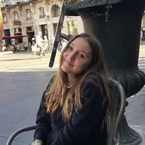 Emilie , babysitter à La Teste de Buch