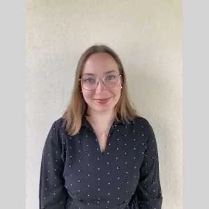 Chloé, babysitter à Chassors