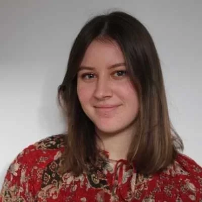 Clara , babysitter à Rives du Loir en Anjou