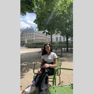 Safa, babysitter à Cergy