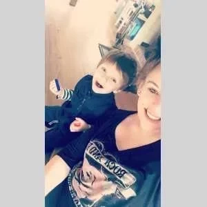 Cindy, babysitter à Massy