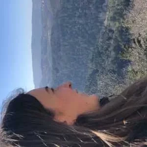 Lola, babysitter à Saint Ave