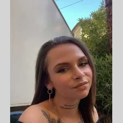 Camille, babysitter à Les Granges Gontardes