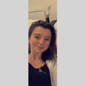 Klara, babysitter à Izel les Equerchin