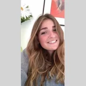 Constance , babysitter à Garches