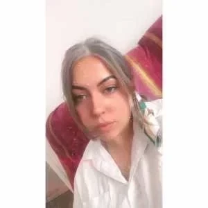 Michaela , babysitter à Antibes