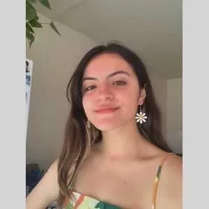 Victoria, babysitter à Evry Courcouronnes