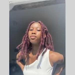 Carine, babysitter à Paris