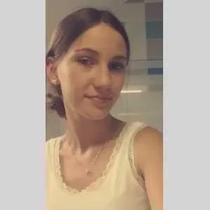 Léonie, babysitter à Lannion