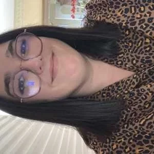 Lucia, babysitter à Hagetmau