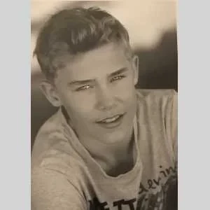 Tristan, babysitter à Saint Cloud