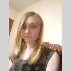 Nina, babysitter à Saint Laurent Medoc