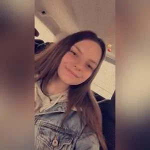 Celina, babysitter à Estaires