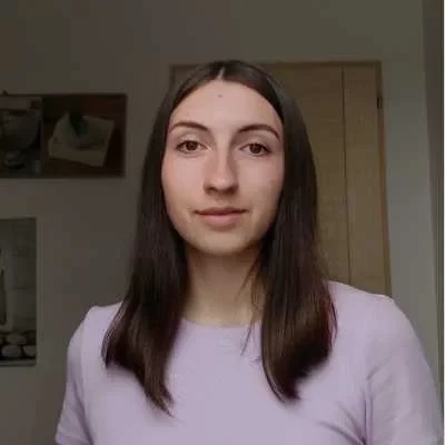 Sarah, babysitter à Vannes