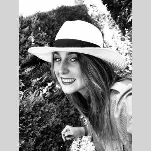 Noémie, babysitter à Laille