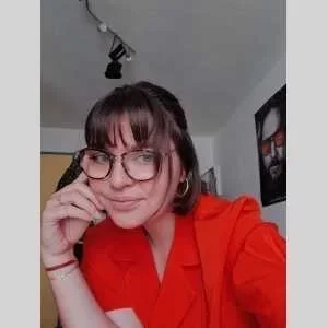 Maëva , babysitter à Roubaix