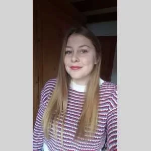 Léana, babysitter à Dorans