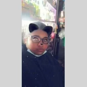 Varnijaa, babysitter à Paris