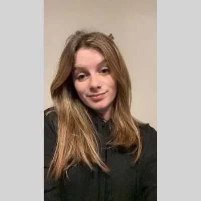 Cassiline, babysitter à Lille