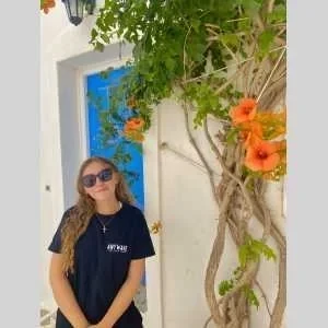 Constance , babysitter à Begles