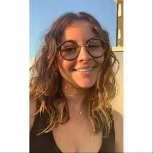 Claire , babysitter à Ravenoville