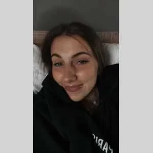 Suzanne, babysitter à Marly