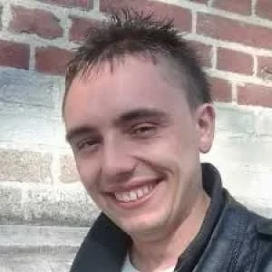 Teddy, babysitter à Amiens