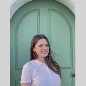 Yuna, babysitter à Nantes