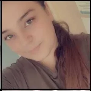 Carla, babysitter à Arles