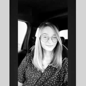 Alexandra, babysitter à Frouville