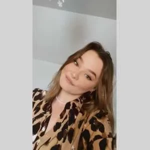 Marine, babysitter à Chambry