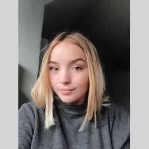 Sara, babysitter à Rouen